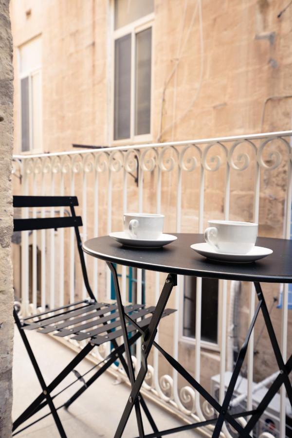 Charming Valletta 1 Bedroom Apartment Off Republic Street Sleeps 4 Luaran gambar