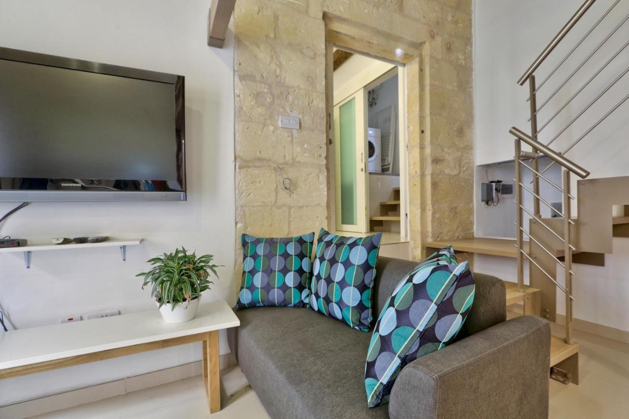 Charming Valletta 1 Bedroom Apartment Off Republic Street Sleeps 4 Luaran gambar