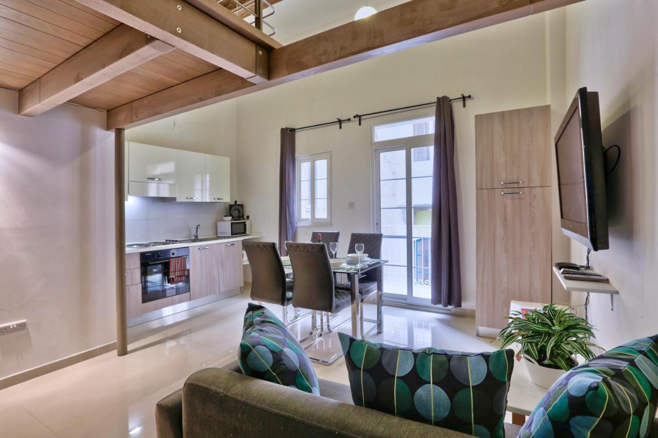 Charming Valletta 1 Bedroom Apartment Off Republic Street Sleeps 4 Luaran gambar